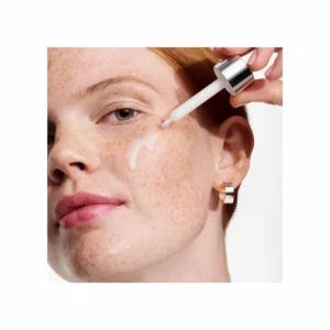 Clinique Moisture Surge Active Glow Serum HA + Vit C + AHA - Image 3