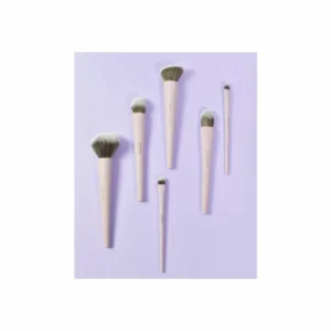 Beter Natural Fiber Precision Eye Shadow Brush - Image 3